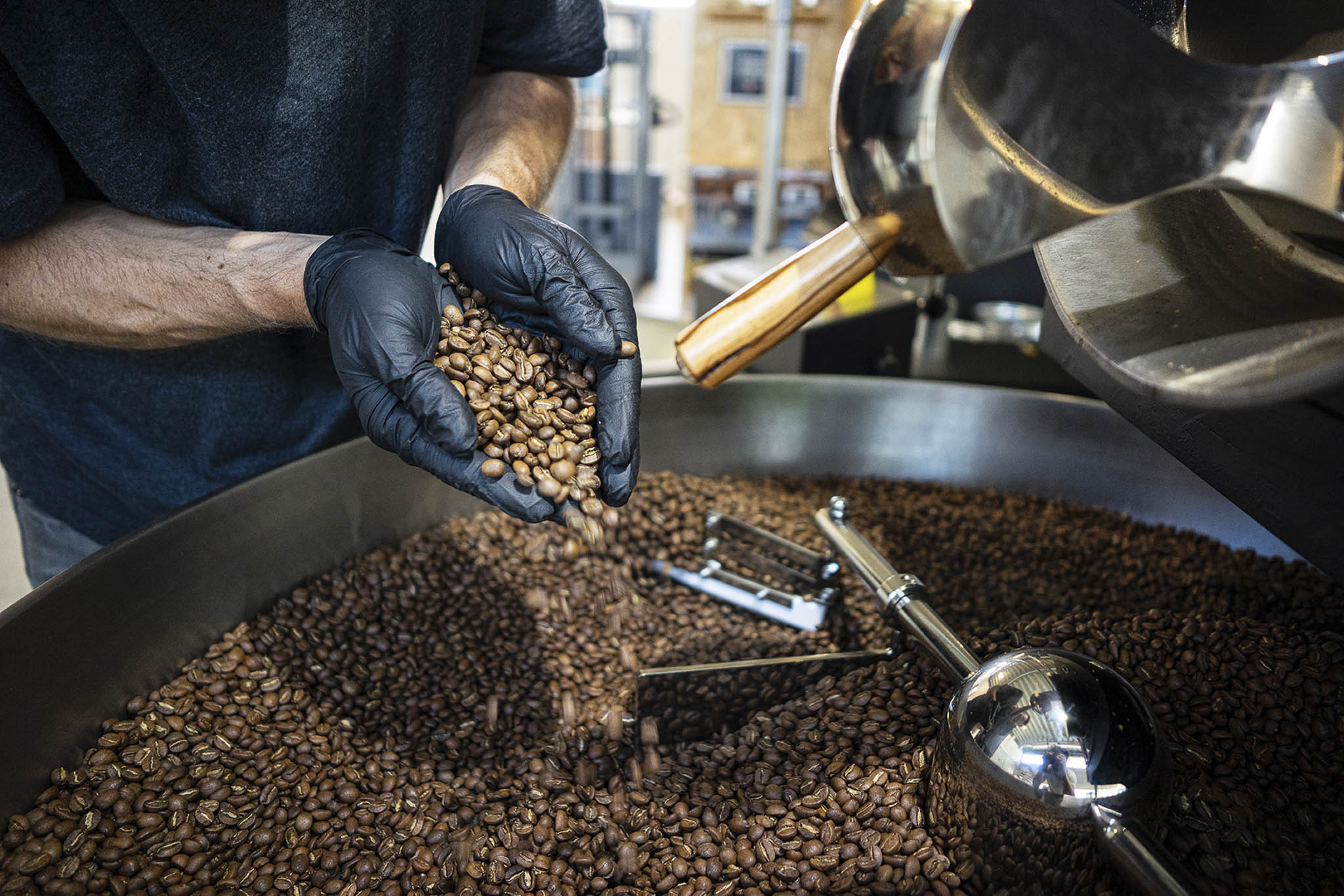 Load video: There Salzburg coffee roastery