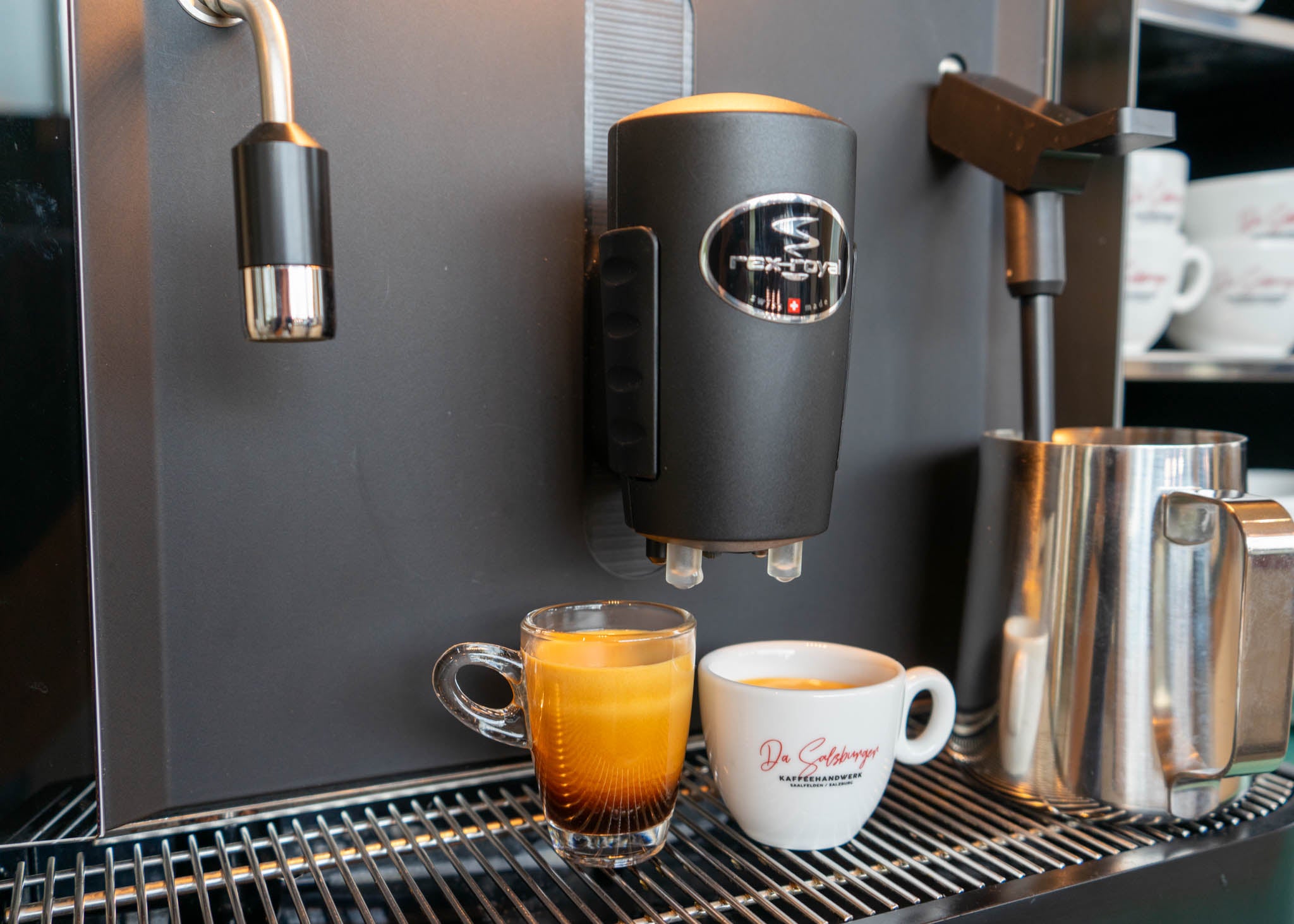 Familie Schärf Kaffeewunder Kaffeemaschine - Vollautomat Gastro